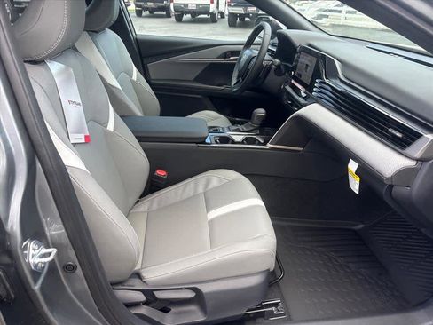 New 2026 Toyota Camry SE FWD image 6