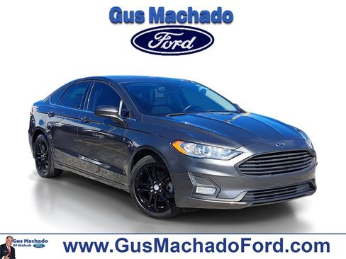 Certified 2020 Ford Fusion SE w/ Equipment Group 151A image 1