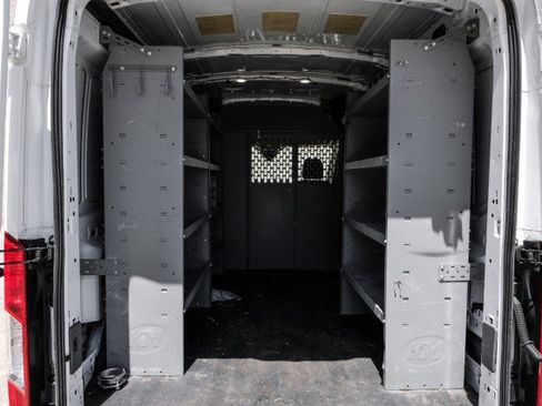 Used 2020 Ford Transit 250 Medium Roof RWD image 28
