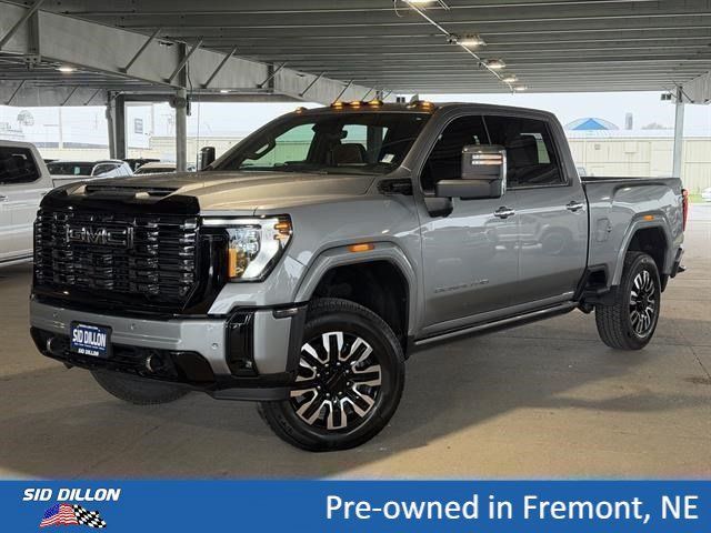 Certified 2025 GMC Sierra 3500 Denali Ultimate AWD/4WD image 1