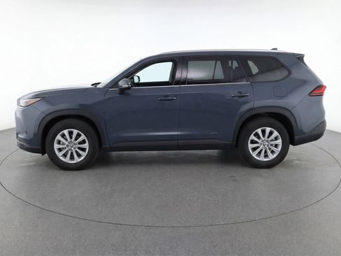 Used 2024 Toyota Grand Highlander AWD image 5