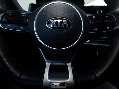 Used 2021 Kia K5 GT-Line AWD/4WD image 34