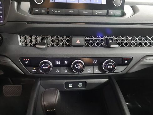 Used 2023 Honda Accord EX image 45