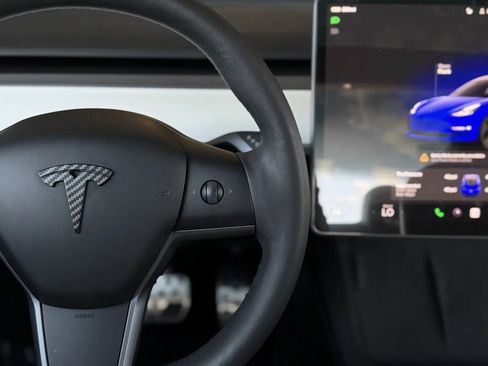 Used 2023 Tesla Model 3 Standard Range RWD image 24