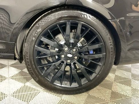 Used 2016 Land Rover Range Rover Sport SVR image 38