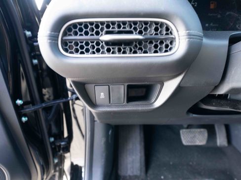 New 2026 Honda HR-V EX-L image 11