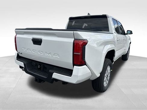 New 2025 Toyota Tacoma SR5 image 7