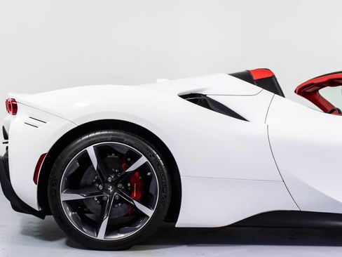 Certified 2025 Ferrari SF90 Spider image 19
