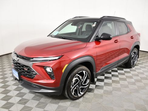 Used 2024 Chevrolet TrailBlazer RS w/ Convenience Package AWD/4WD image 10