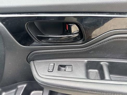 Used 2024 Honda Odyssey Touring image 15