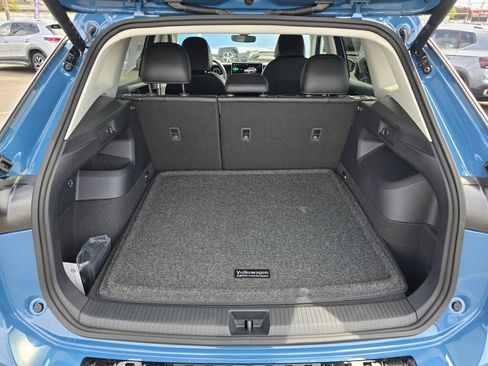 New 2026 Volkswagen Tiguan SE AWD/4WD image 15