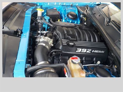 Used 2015 Dodge Challenger R/T Scat Pack w/ Leather Interior Group image 40