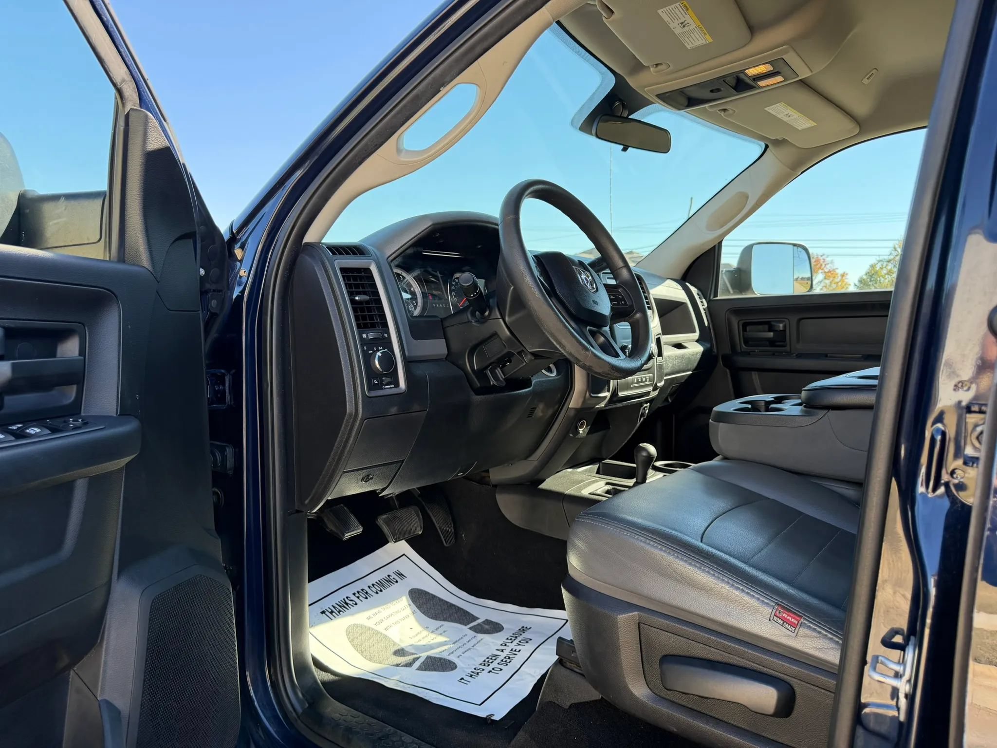 Used 2018 RAM 2500 Tradesman w/ Chrome Appearance Group AWD/4WD image 13