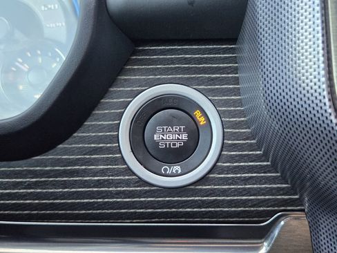 Used 2020 RAM 1500 Limited w/ Black Appearance Package image 19