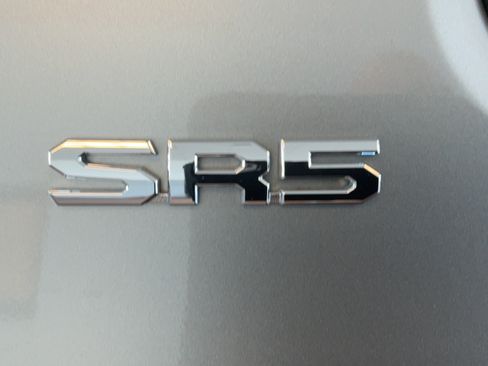 Used 2025 Toyota Tacoma SR5 RWD image 40