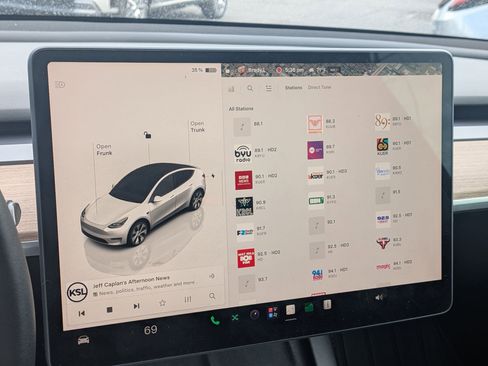 Used 2023 Tesla Model Y Long Range AWD/4WD image 20