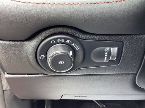 Used 2023 Dodge Durango R/T AWD/4WD image 29