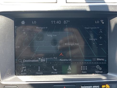 Used 2018 Ford Explorer XLT w/ Equipment Group 202A FWD image 13