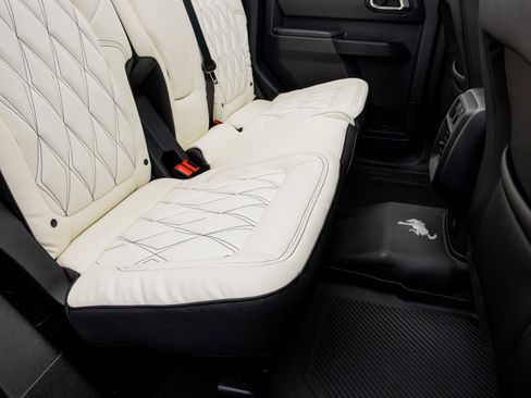 Used 2025 Ford Bronco Big Bend image 35