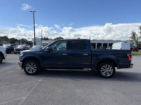 Used 2017 Ford F150 XLT w/ Equipment Group 302A Luxury RWD image 4