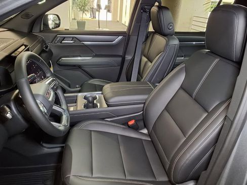 New 2026 GMC Acadia Elevation w/ Black Edition image 14