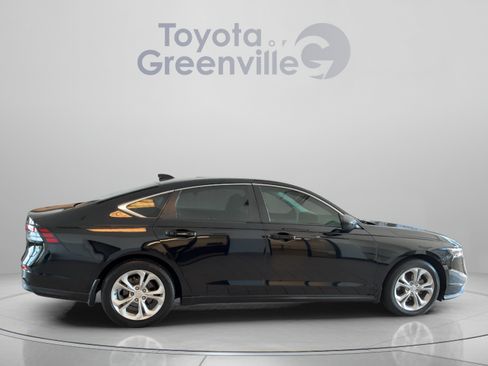 Used 2023 Honda Accord LX image 7