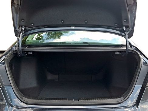 Used 2023 Honda Accord EX image 32