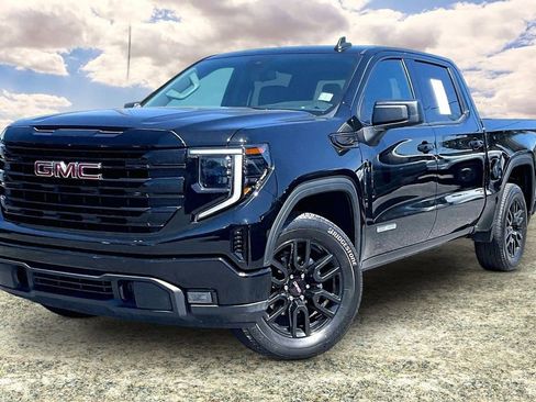 Used 2024 GMC Sierra 1500 Elevation AWD/4WD image 3