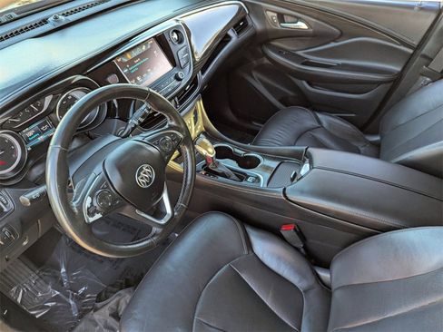 Used 2019 Buick Envision Essence image 19
