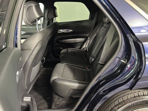Used 2025 Genesis GV70 3.5T Sport AWD/4WD image 22