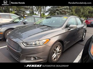 Used 2013 Ford Fusion SE FWD video 1