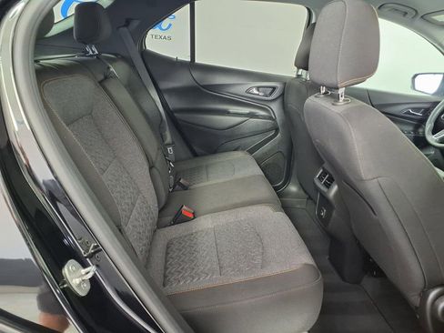 Used 2022 Chevrolet Equinox LT image 11