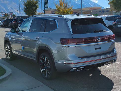 New 2026 Volkswagen Atlas SEL Premium R-Line AWD/4WD image 8