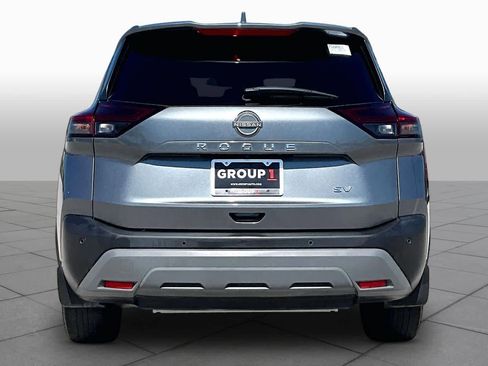 Used 2023 Nissan Rogue SV FWD image 5