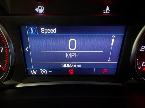 Used 2023 GMC Acadia SLE w/ Driver Convenience Package image 40