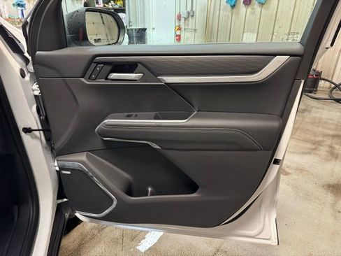 New 2026 GMC Acadia Elevation w/ Black Edition image 28