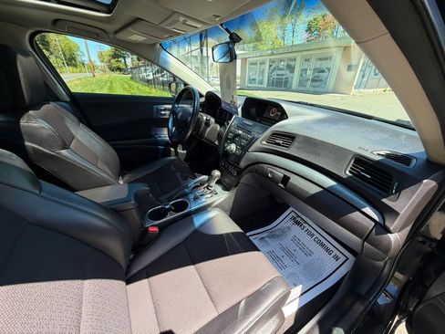 Used 2013 Acura ILX FWD image 12