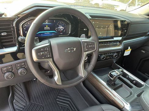 New 2026 Chevrolet Silverado 1500 LT Trail Boss w/ LT Trail Boss Premium Package AWD/4WD image 19