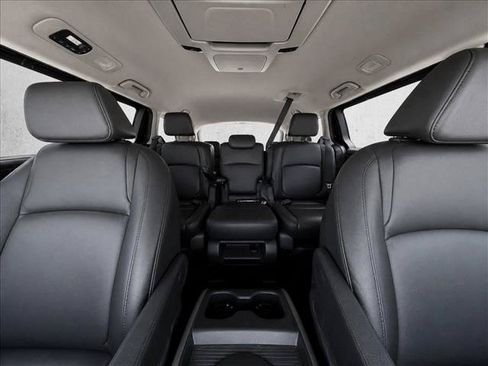 Used 2020 Honda Odyssey Touring image 20