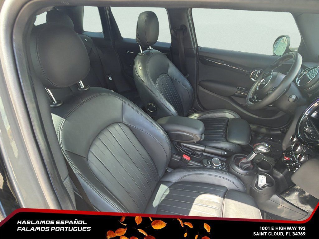 Used 2019 MINI Cooper S w/ Signature Upholstery Package FWD image 30
