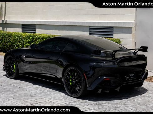 Used 2023 Aston Martin V8 Vantage Coupe RWD image 43