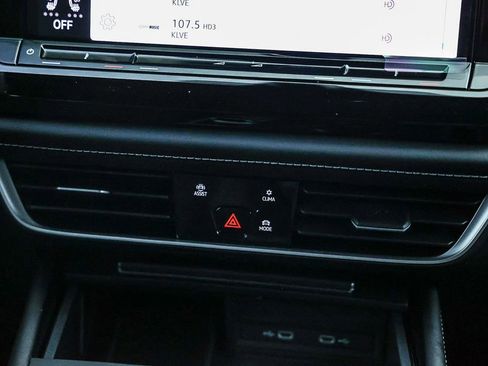 New 2026 Volkswagen Atlas SE image 23