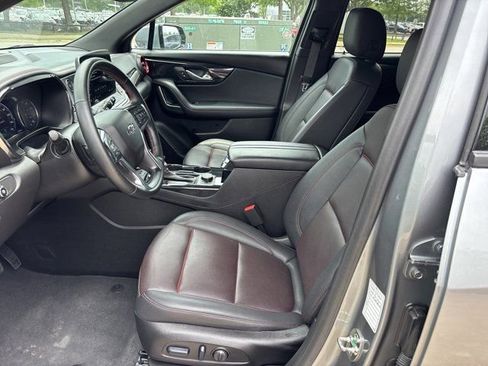 Used 2025 Chevrolet Blazer RS FWD image 15