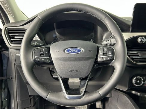 Used 2021 Ford Escape SE w/ SE Sport Appearance Package image 25
