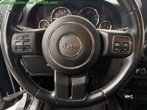 Used 2015 Jeep Wrangler Unlimited Sport w/ Quick Order Package 24S AWD/4WD image 17