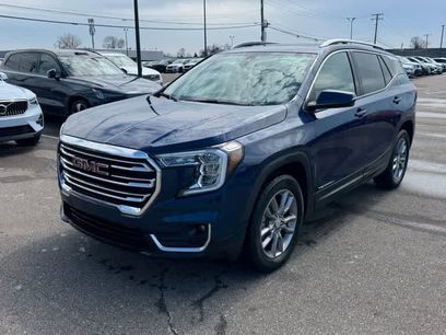 Used 2022 GMC Terrain SLT w/ LPO, Floor Liner Package