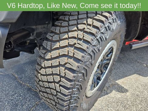 Used 2023 Ford Bronco Badlands w/ Sasquatch Package AWD/4WD image 38