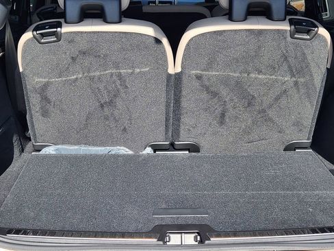 New 2026 Volvo XC90 T8 Plus w/ Protection Package Premier image 20