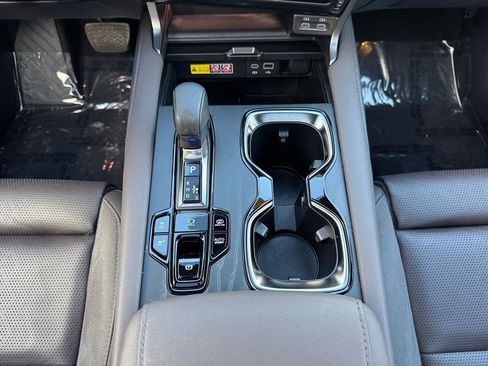 Used 2025 Lexus RX 450h 450h+ Luxury w/ Convenience Package image 13