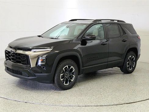New 2026 Chevrolet Equinox ACTIV w/ Convenience Package III AWD/4WD image 3